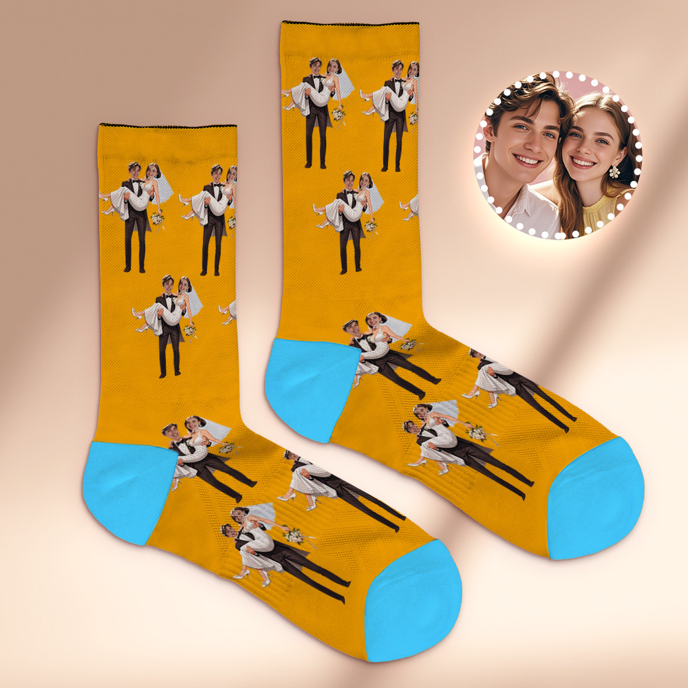 個人化情侶禮物,帶有您的照片客製化照片襪子,適合結婚週年紀念或訂婚禮物 - PhotoMoonLampTW