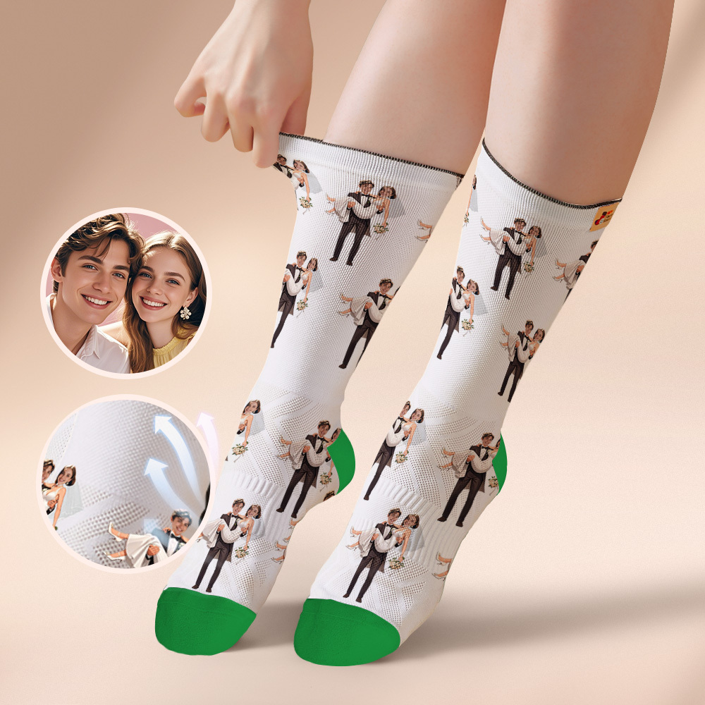 個人化情侶禮物,帶有您的照片客製化照片襪子,適合結婚週年紀念或訂婚禮物 - PhotoMoonLampTW