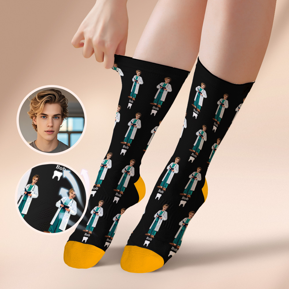 個人化情侶禮物,帶有您的照片客製化照片襪子,適合結婚週年紀念或訂婚禮物 - PhotoMoonLampTW