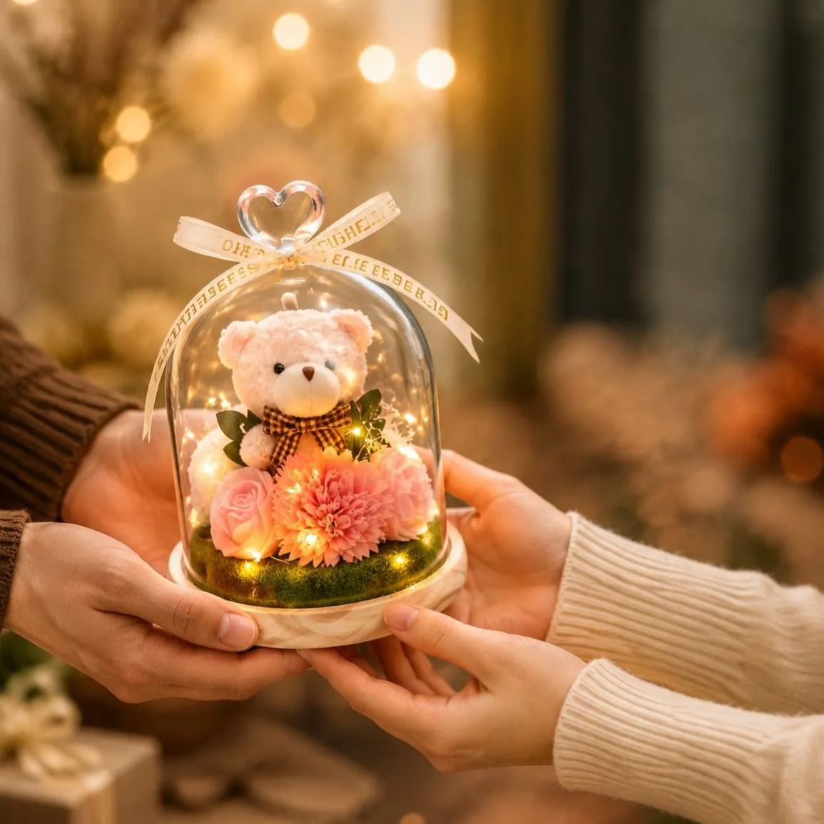 永生花泰迪熊花束,肥皂花玫瑰和康乃馨插花,送給女友的浪漫生日情人節禮物 - PhotoMoonLampTW