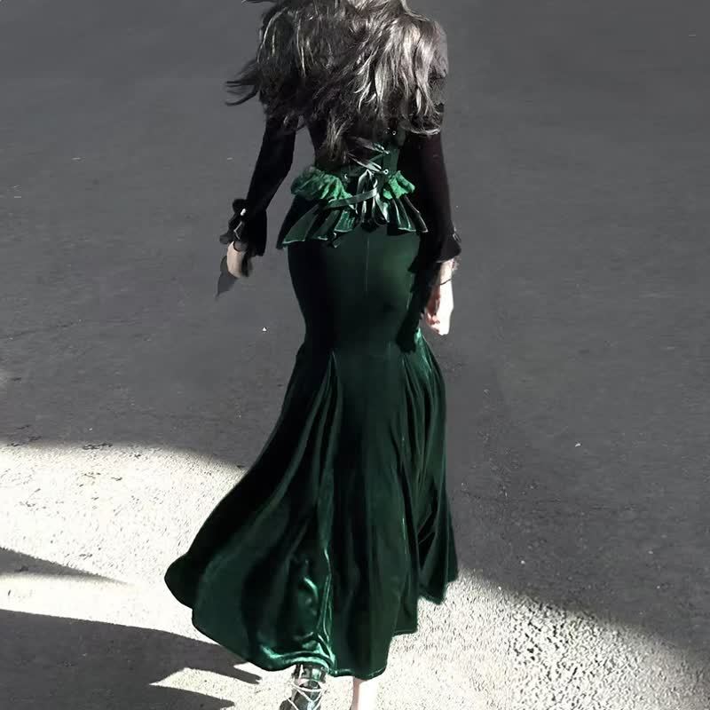  Sweet Romantic Dark Velvet Lace Long Sleeve Top Fishtail Dress⁠ Two Pieces Set - image 6