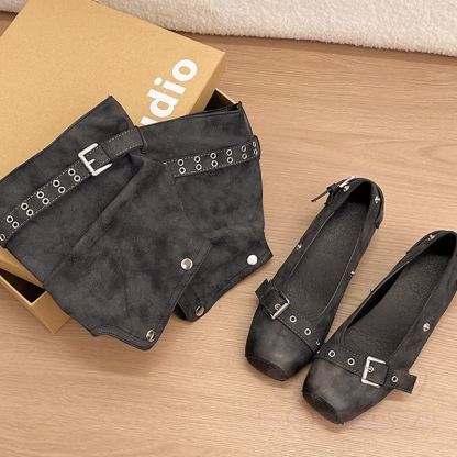 Vintage Buckle Strap Detachable Two-Way Wear Mid Calf Heel Boots - image 8