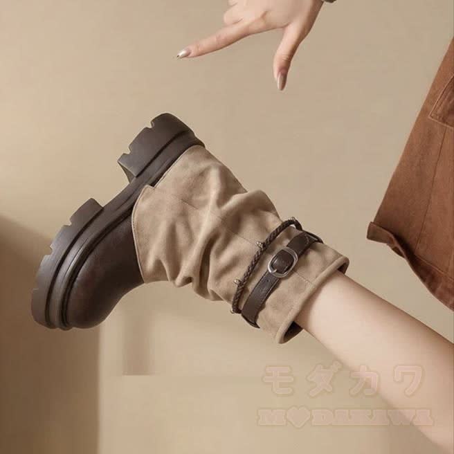Vintage Round Toe Platform Martin Boots with Buckle Strap - image 4