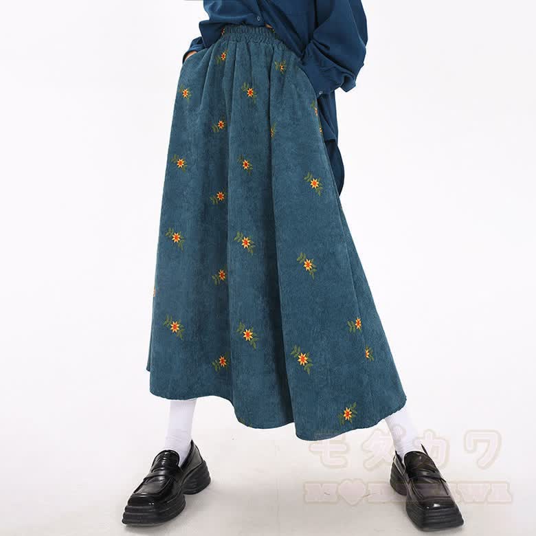 Vintage Floral Embroidered Corduroy Skirt - Green - 5XL - image 1