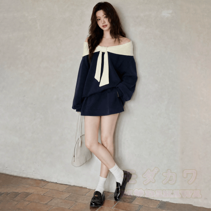 Off-Shoulder Navy Blue Sweatshirt - image 6