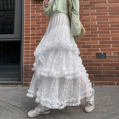 American Style Sweatshirt And White Lace Skirt Two Pieces Set - image 3
