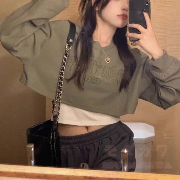 Preppy Long Sleeve Sweatshirt and Vest and Wide Leg Cargo Pants Three Pieces Set - image 3