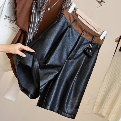Vintage Faux Leather Wide Leg Shorts - image 6