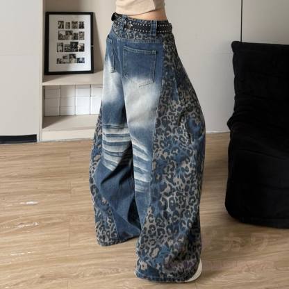 Vintage Leopard Print Wide Leg Jeans - image 4