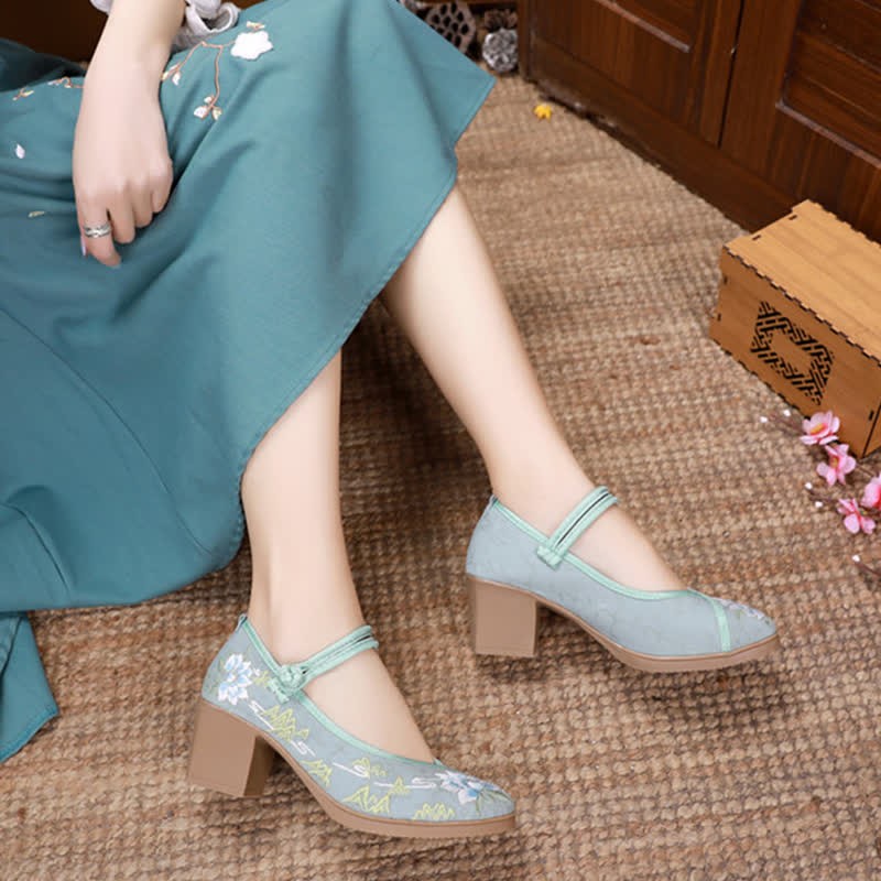 Vintage Floral Embroidery Canvas High Heel Shoes - image 5