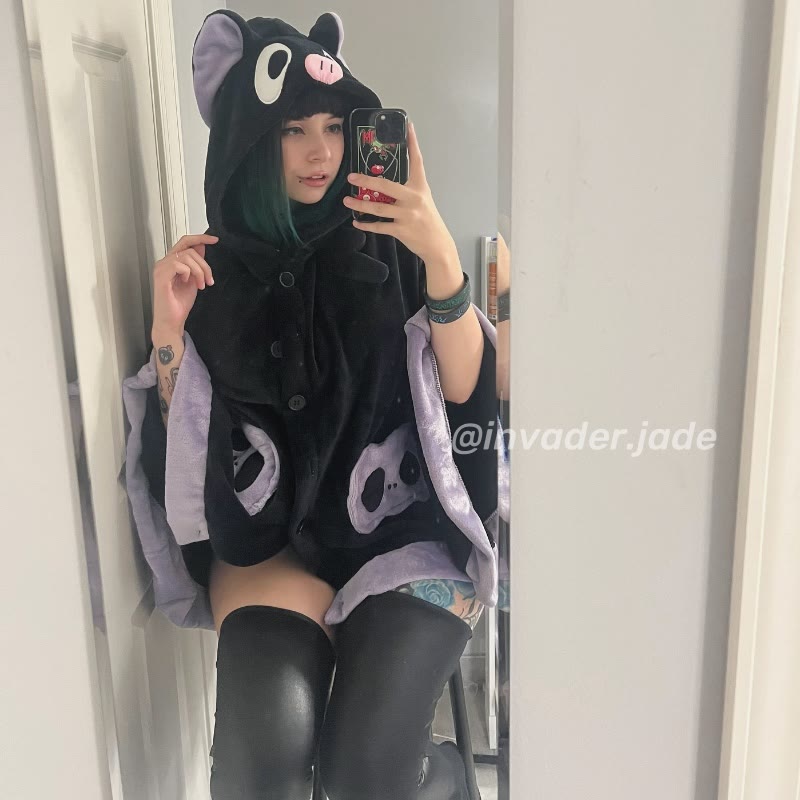 Cartoon Bat Wearable Hooded Blanket - image 2