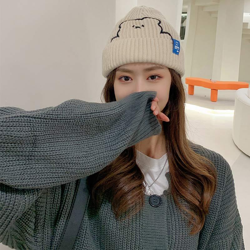 Cartoon Bear Embroidery Knit Hat - image 2