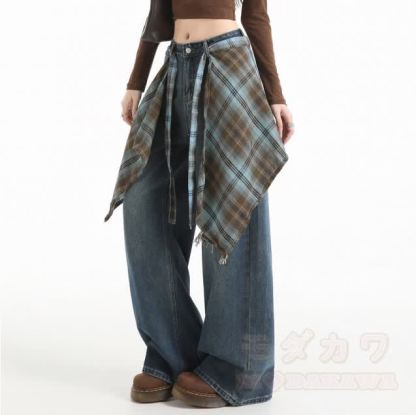 Vintage Wide Leg Ripped Jeans with Plaid Strap - image 4