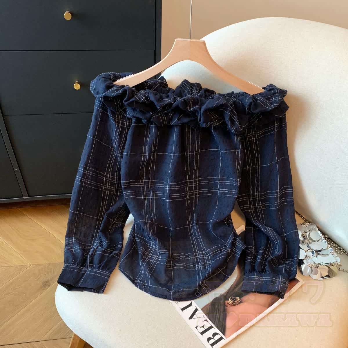 Korean Chic Plaid Off Shoulder Long Sleeves Top - image 7