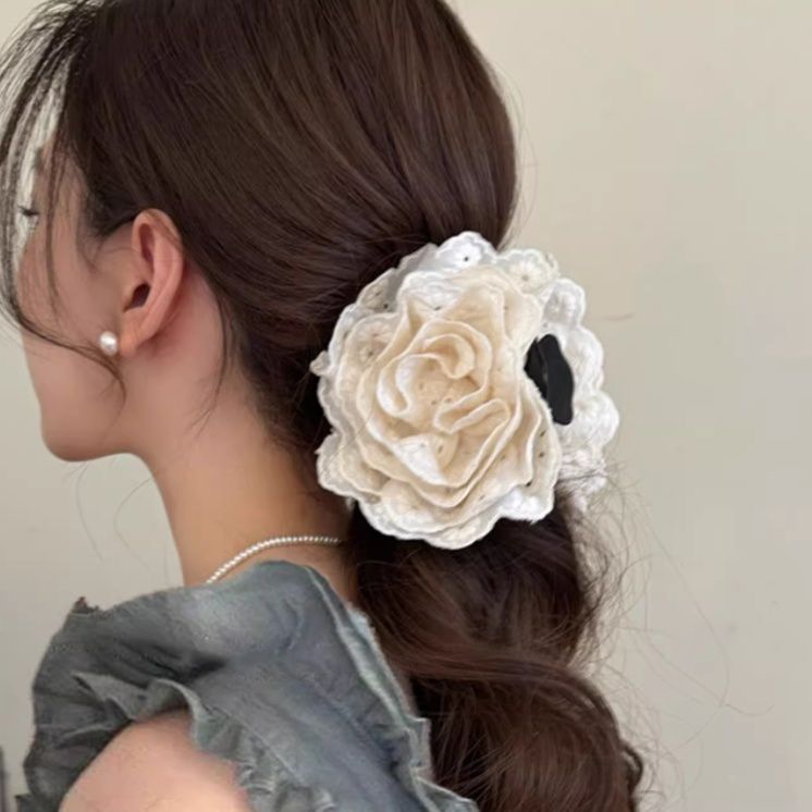 กิ๊บติดผมปักลายดอกกุหลาบ