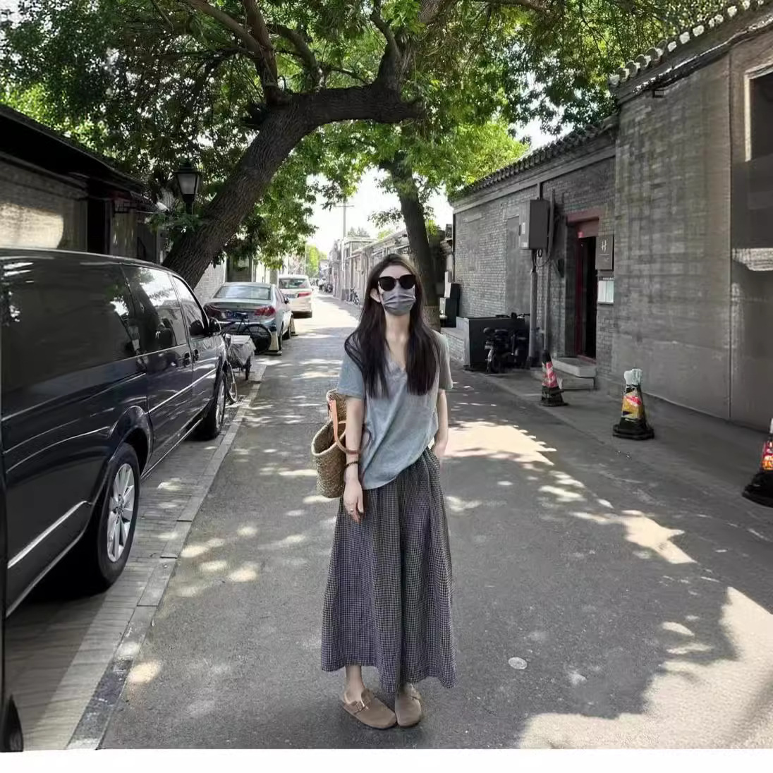 ชุดเดรสสองชิ้นลดอายุและดูผอม