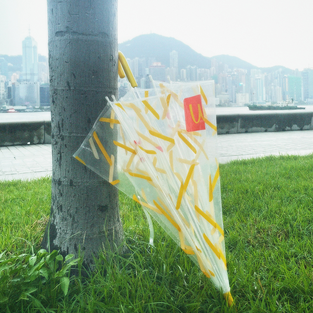 薯條透明雨傘｜請保存此訂單確認電郵二維碼即日起到所選餐廳換取｜7天內取貨