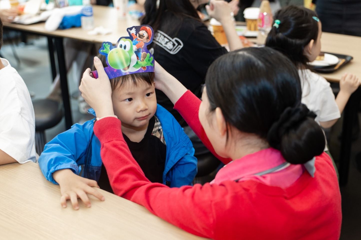 《超級瑪利歐銀河大電影》主題派對｜每位3-12歲以下小童必須有一位成人陪同出席（陪同出席之成人亦需購票）｜請保存此訂單確認電郵二維碼於所選日期到所選餐廳出席｜是次交易不適用於麥當勞App積分計劃