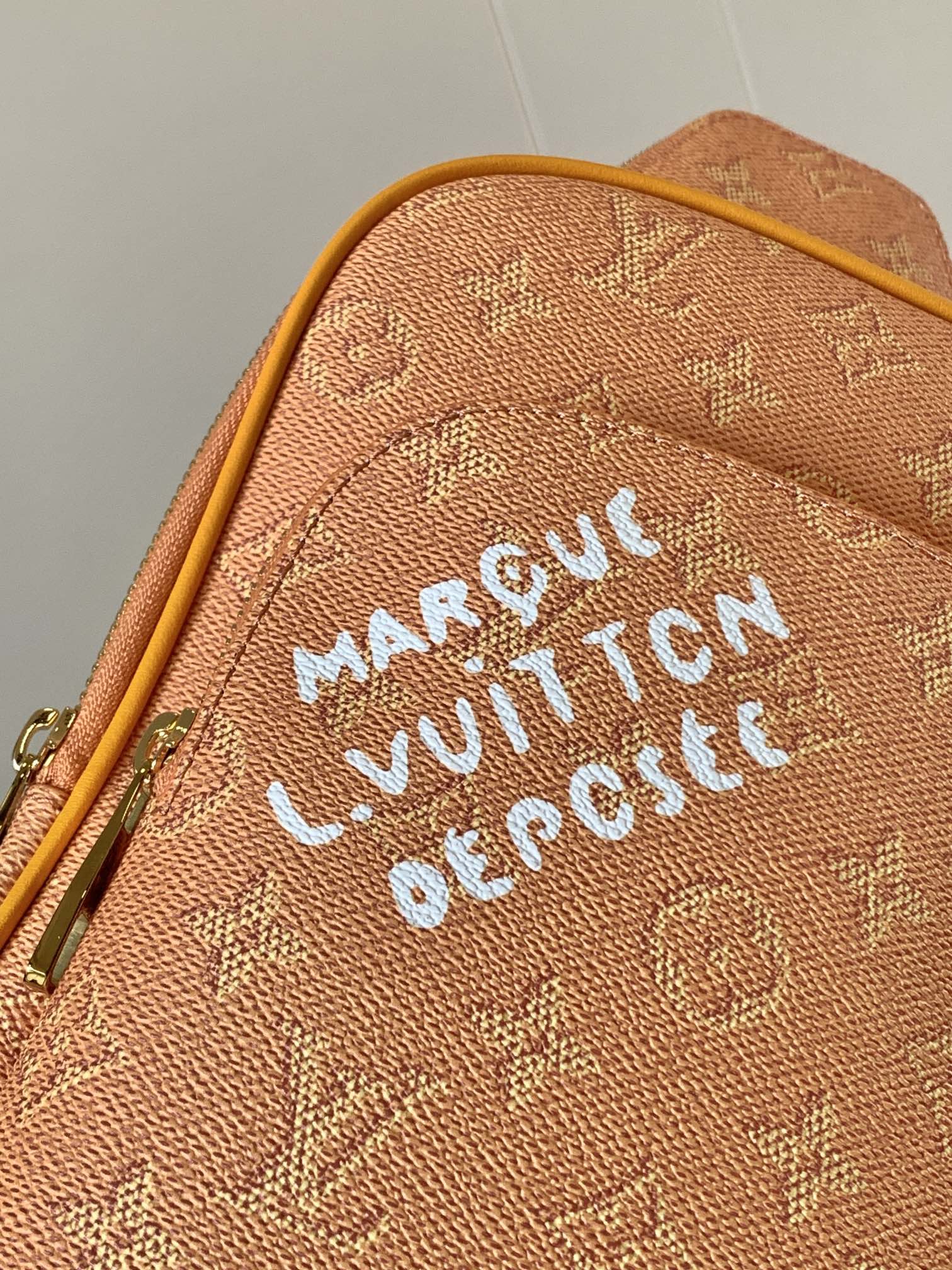 Louis Vuitton M12869 Yellow shoulder bag