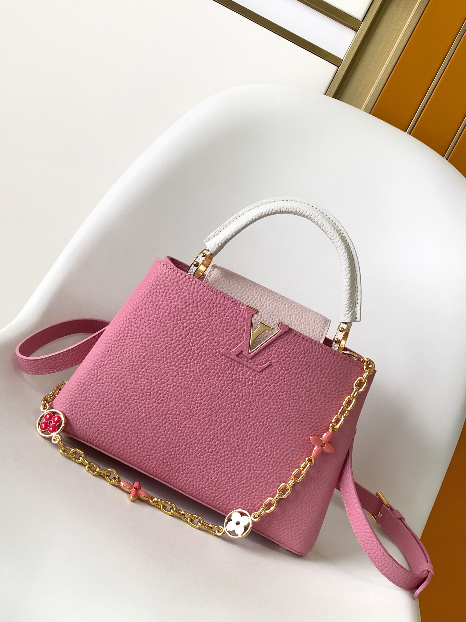 Louis Vuitton  handbag