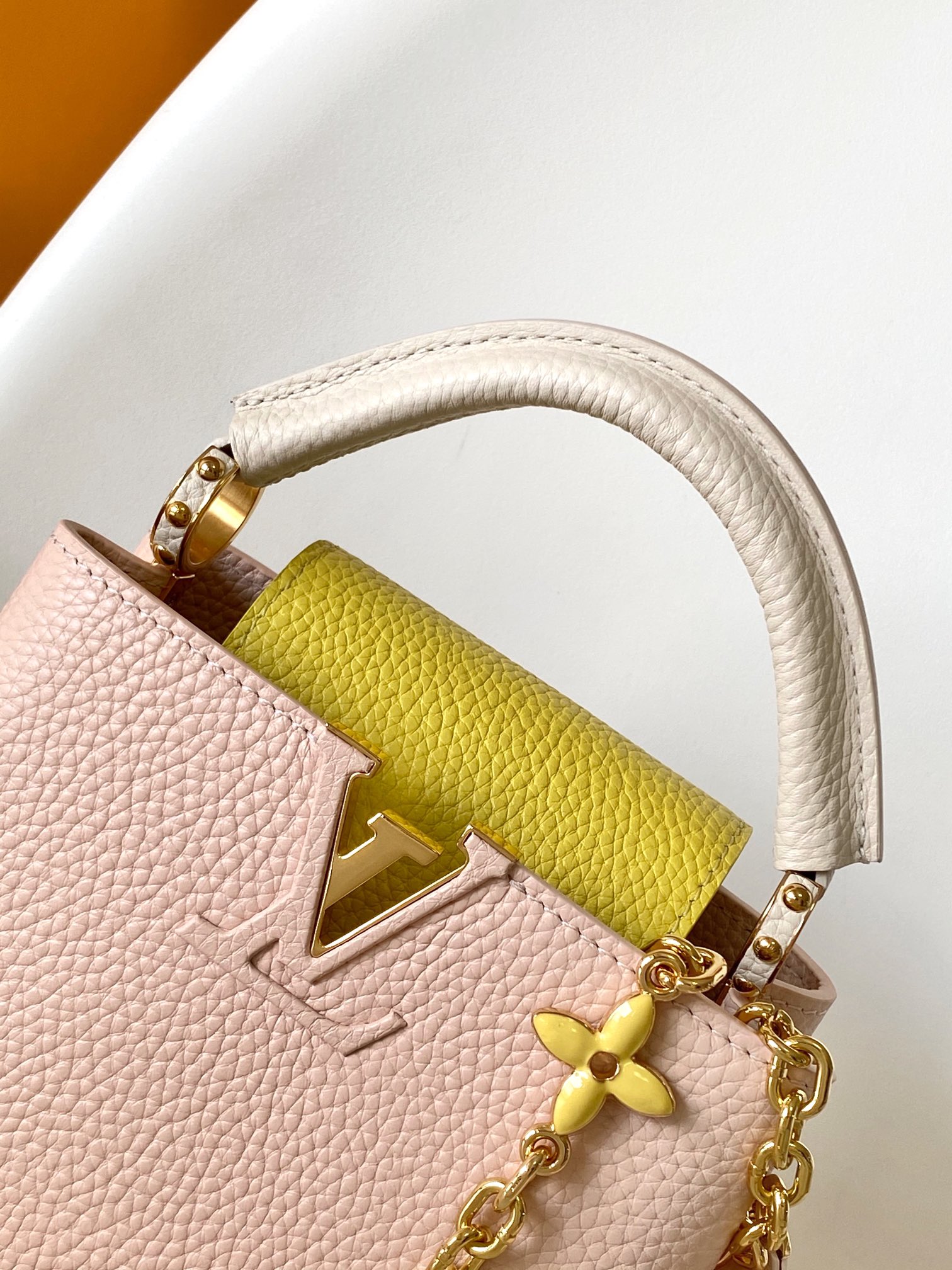Louis Vuitton Pink shoulder bag