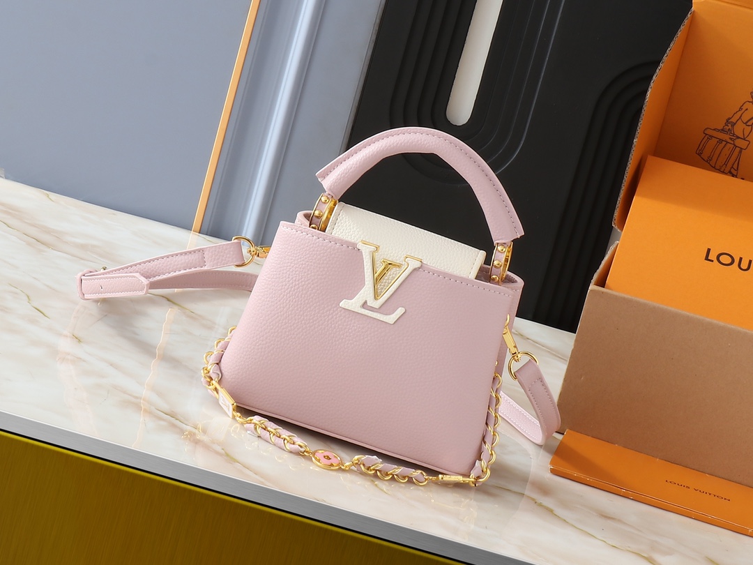 Louis Vuitton Pink shoulder bag