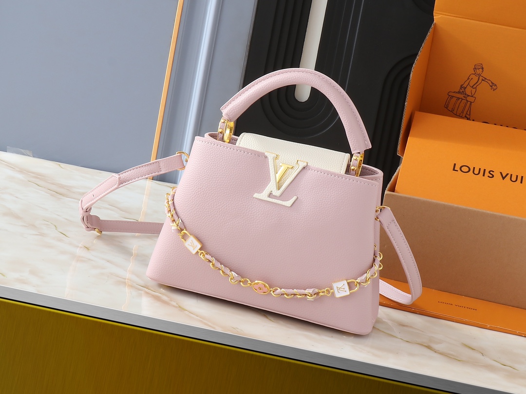 Louis Vuitton Medium handbag