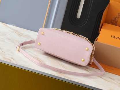 Louis Vuitton Large handbag