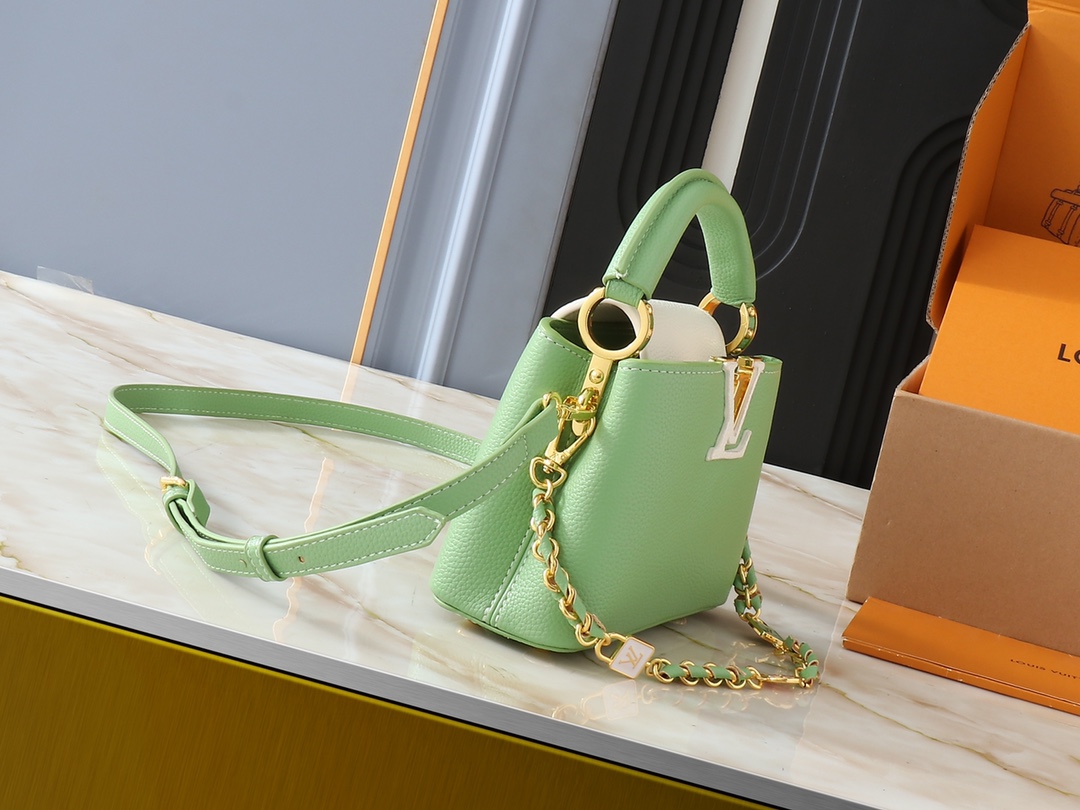 Louis Vuitton Mini bag