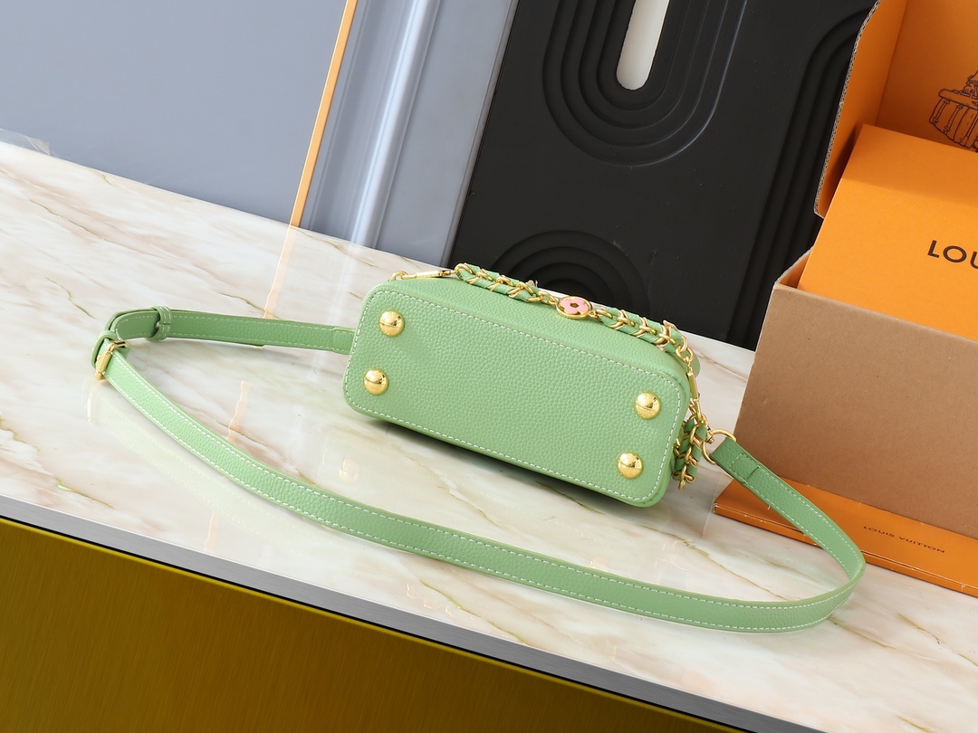 Louis Vuitton Mini bag