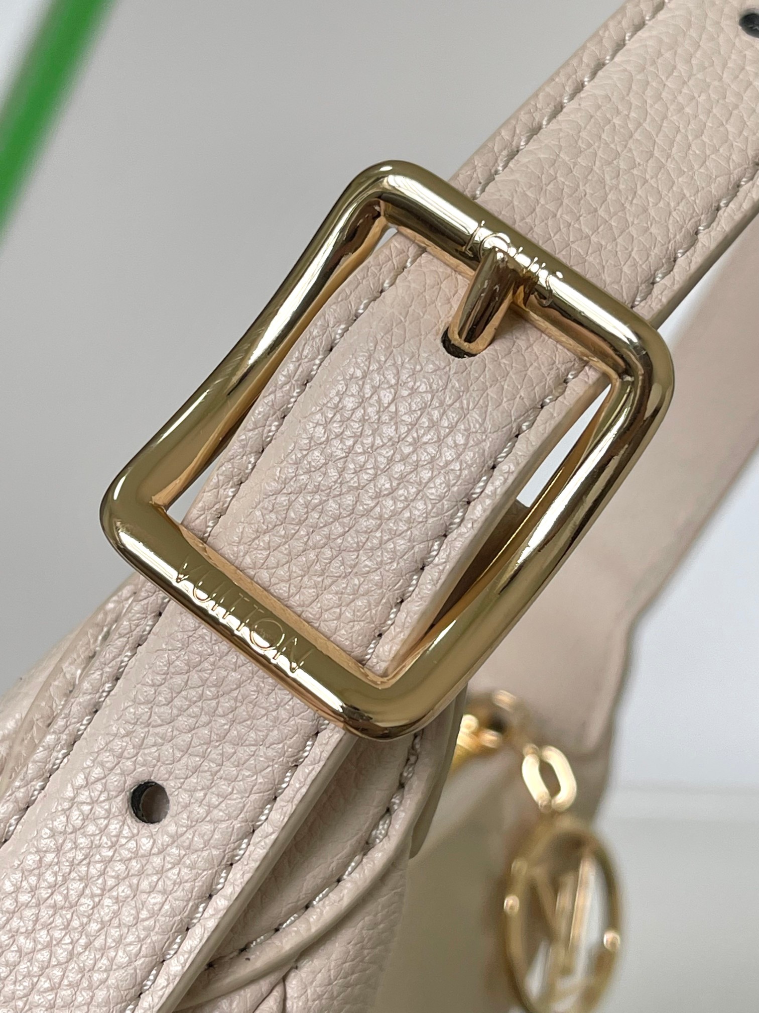 Louis Vuitton New shoulder bag