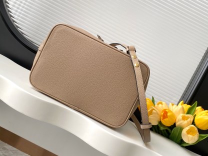 Louis Vuitton New bucket bag