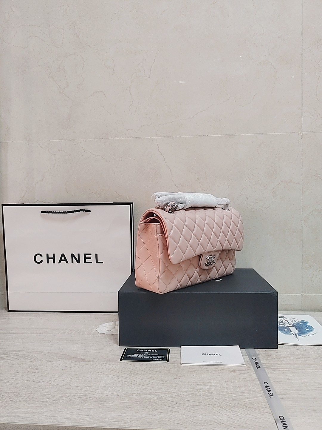CHANEL Ladies handbag
