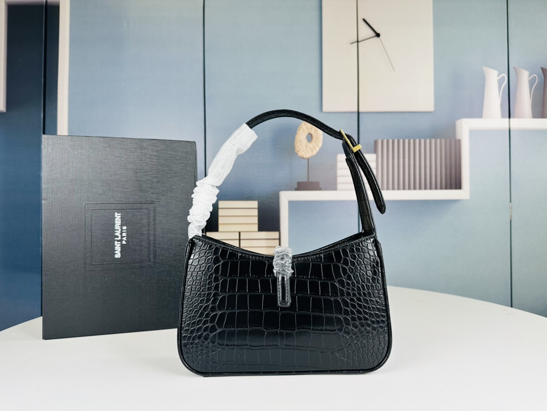 Yves Saint Laurent Ladies handbag
