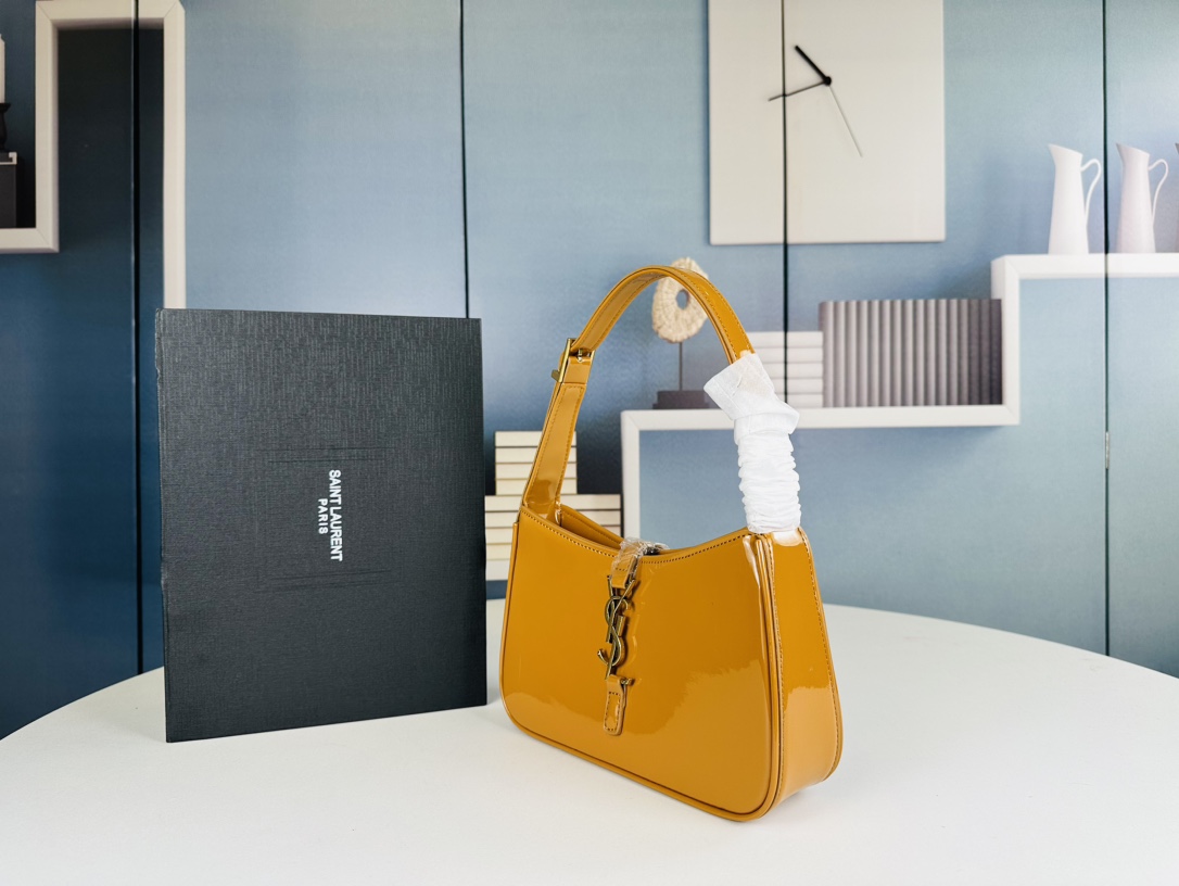 Yves Saint Laurent Ladies handbag