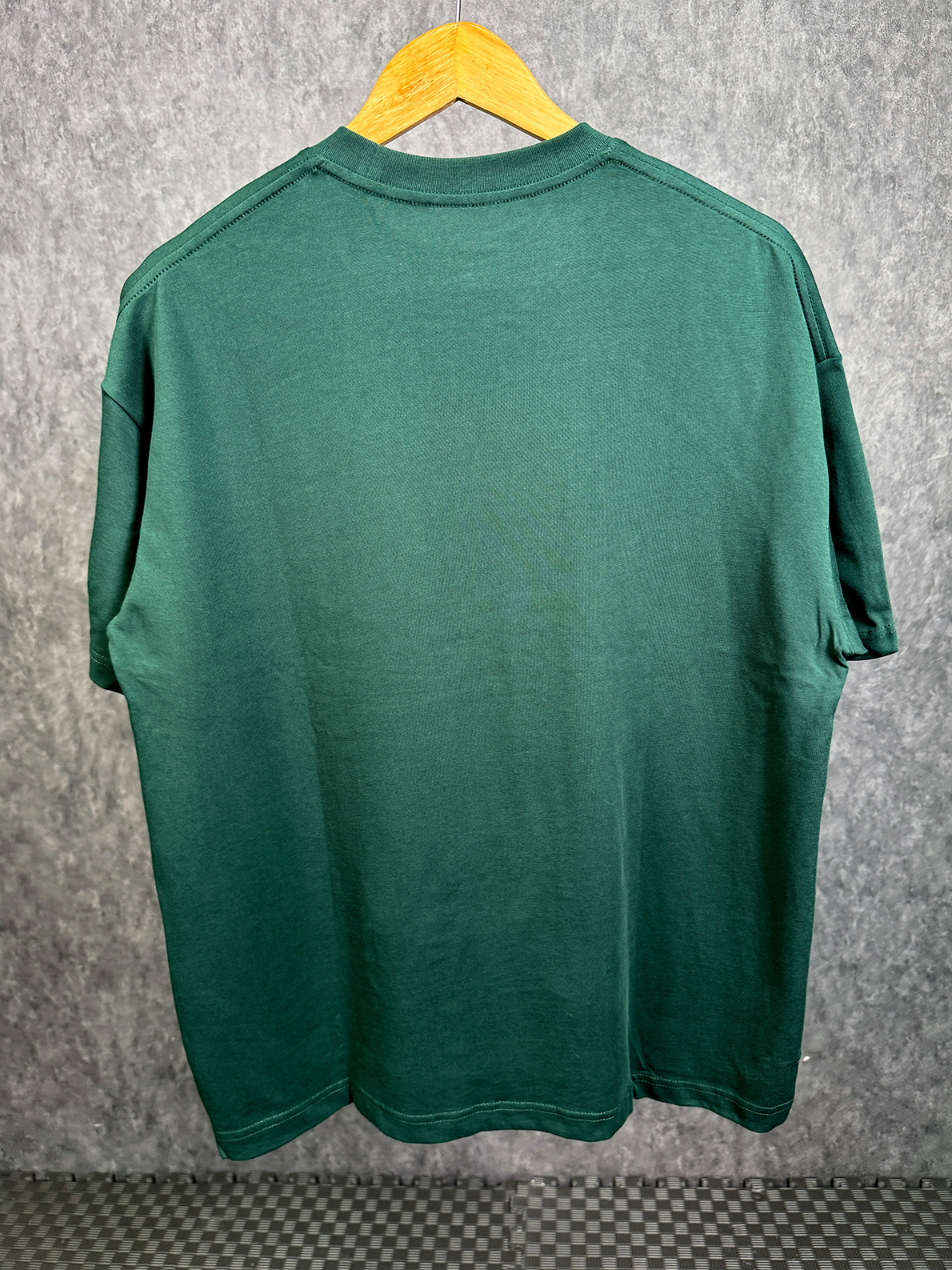 《我笑左》T Shirt 墨綠色