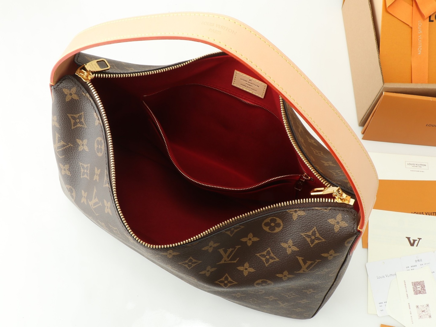 Louis Vuitton Slouchy MM Damier Azur