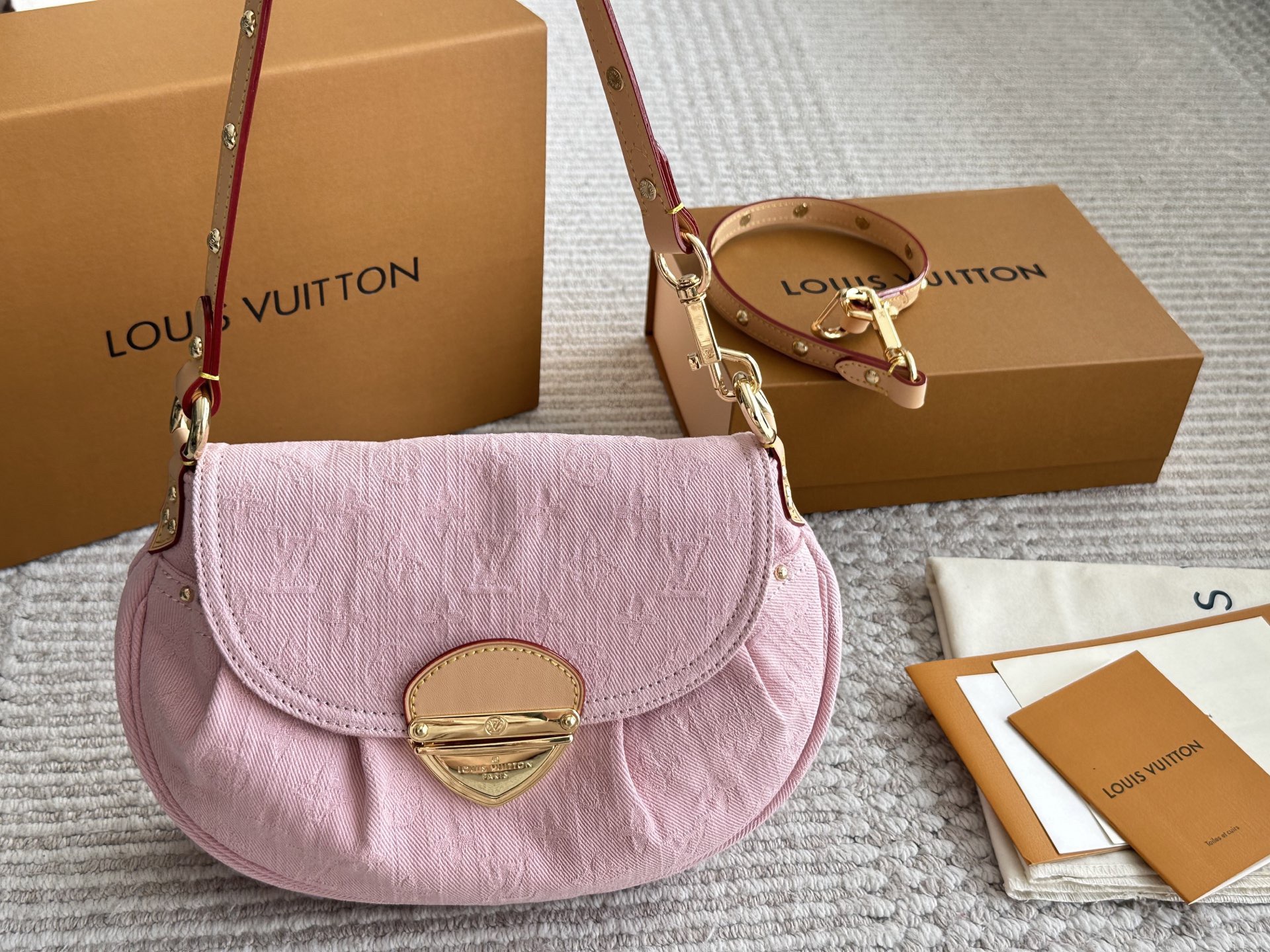 Louis Vuitton Sunset