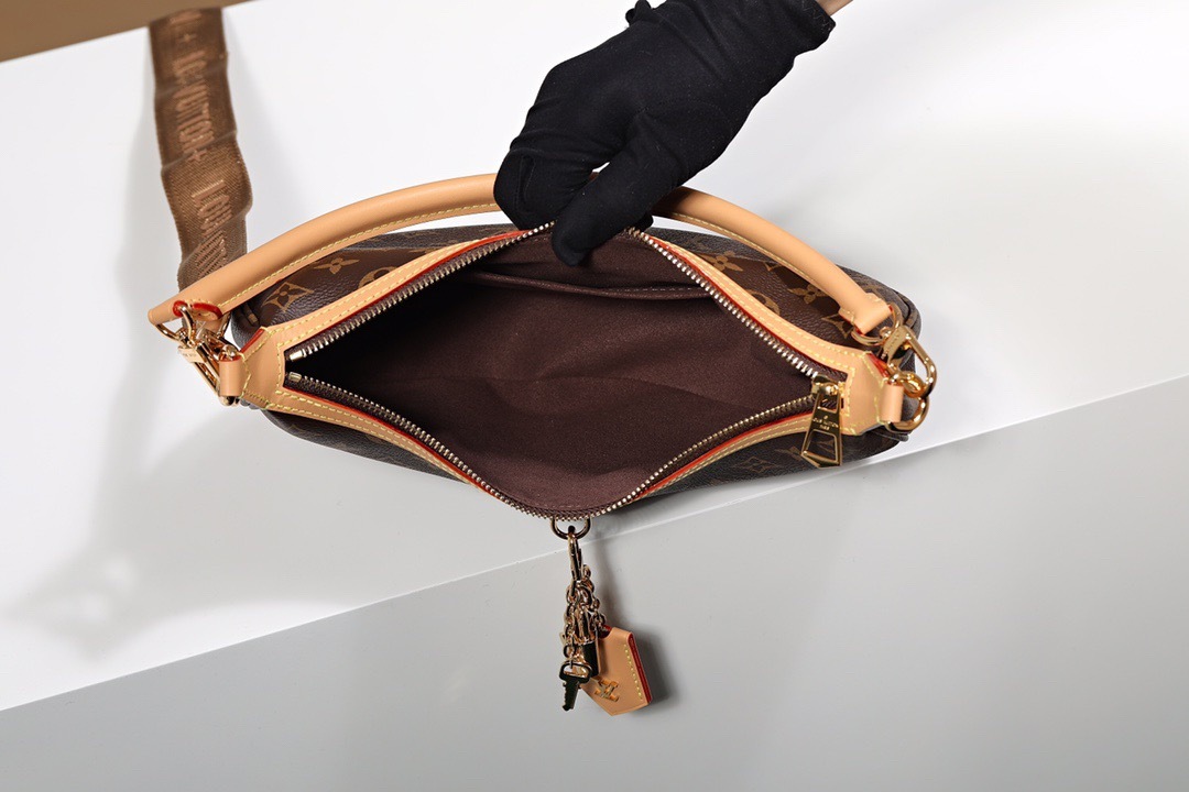Louis Vuitton Looping