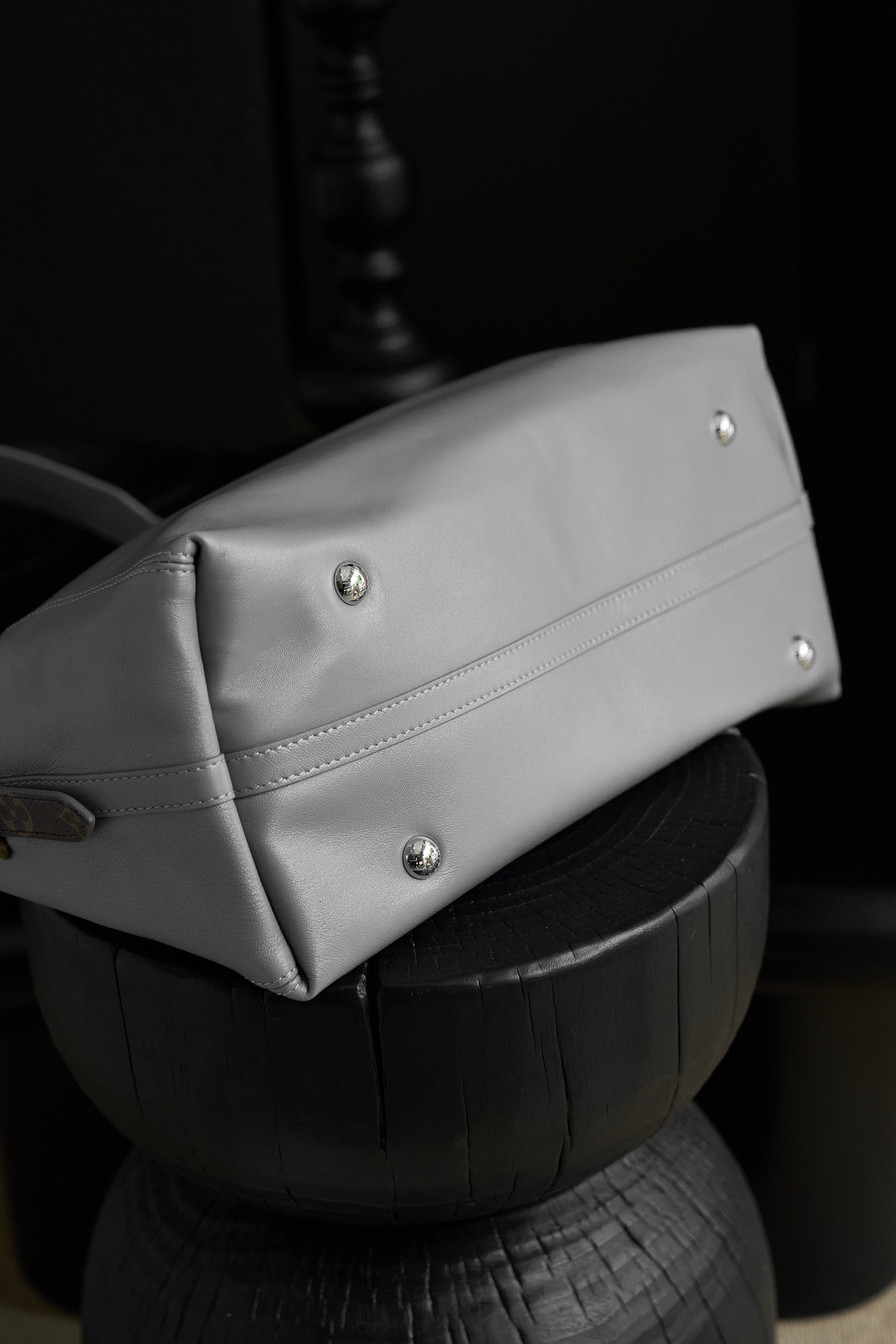 Louis Vuitton CarryAll Vibe MM