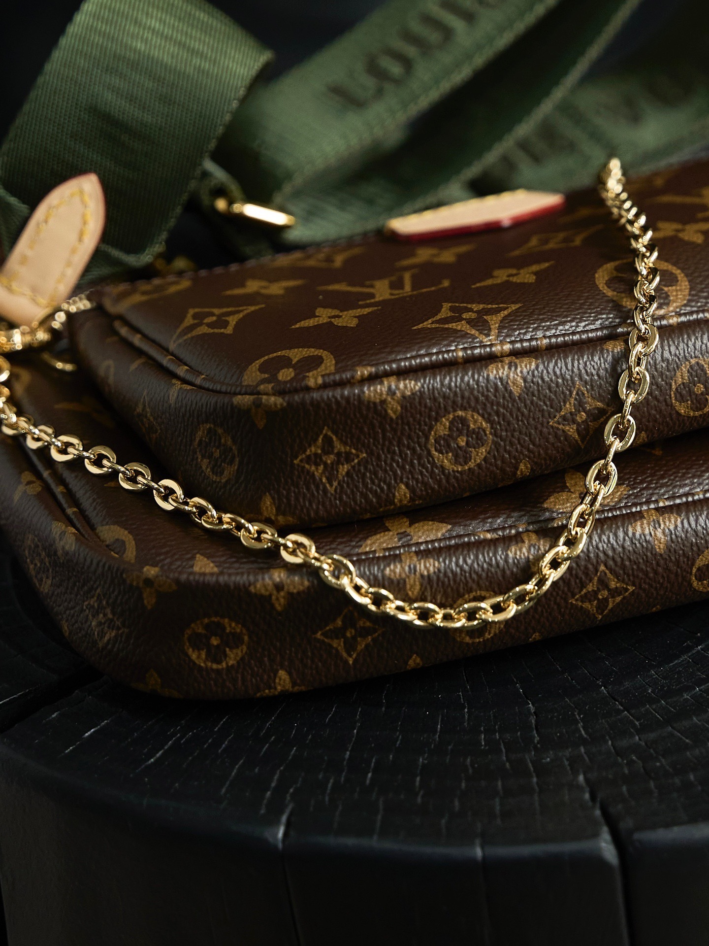 Louis Vuitton Multi Pochette Accessoires