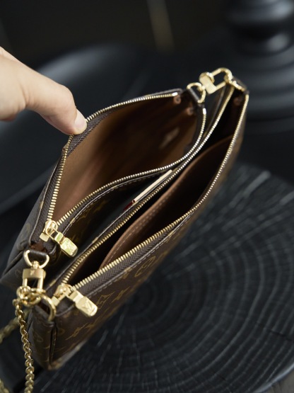 Louis Vuitton Multi Pochette Accessoires