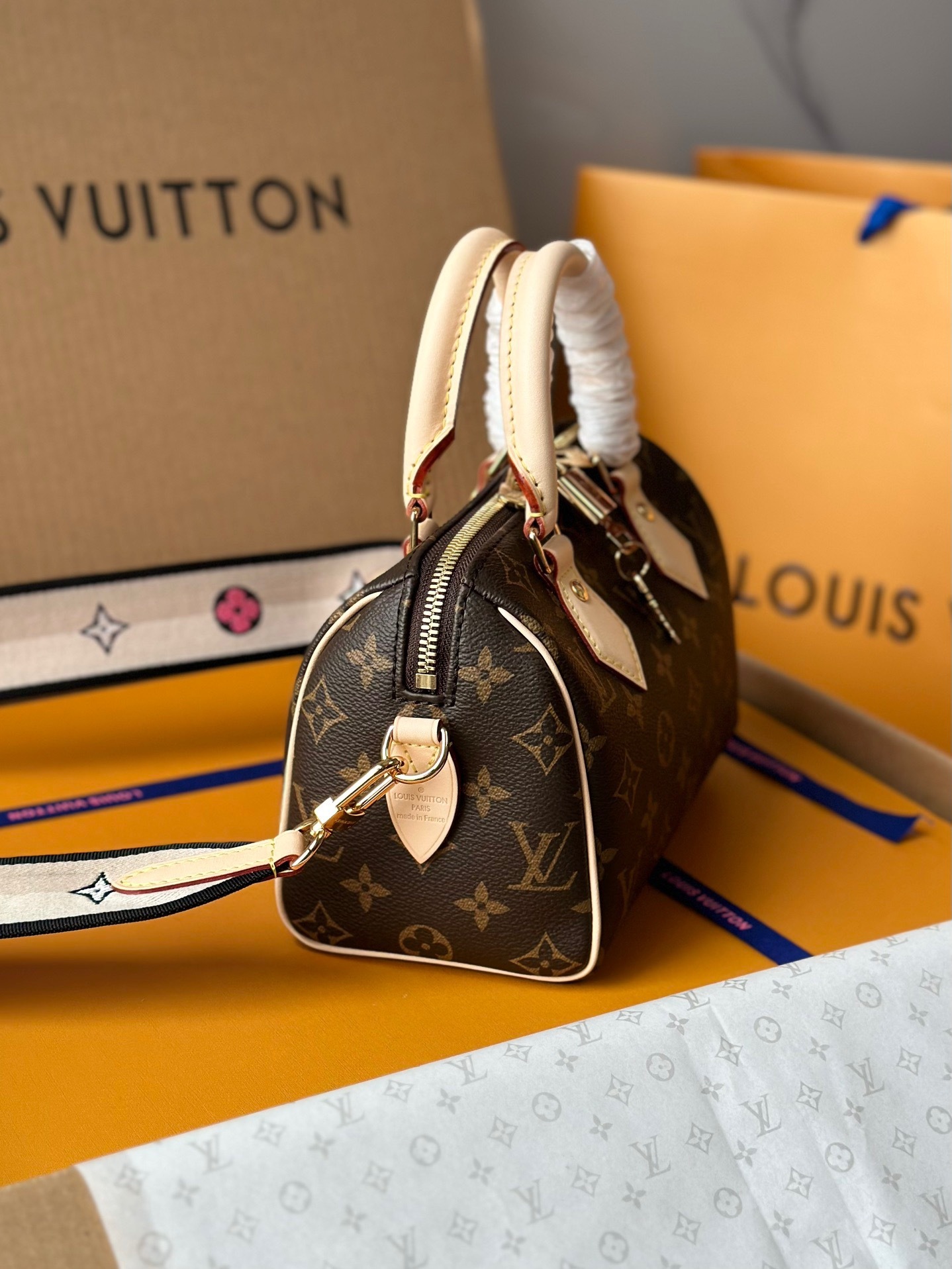 Louis Vuitton Speedy Bandoulière