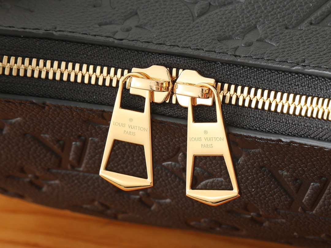 Louis Vuitton Boulogne