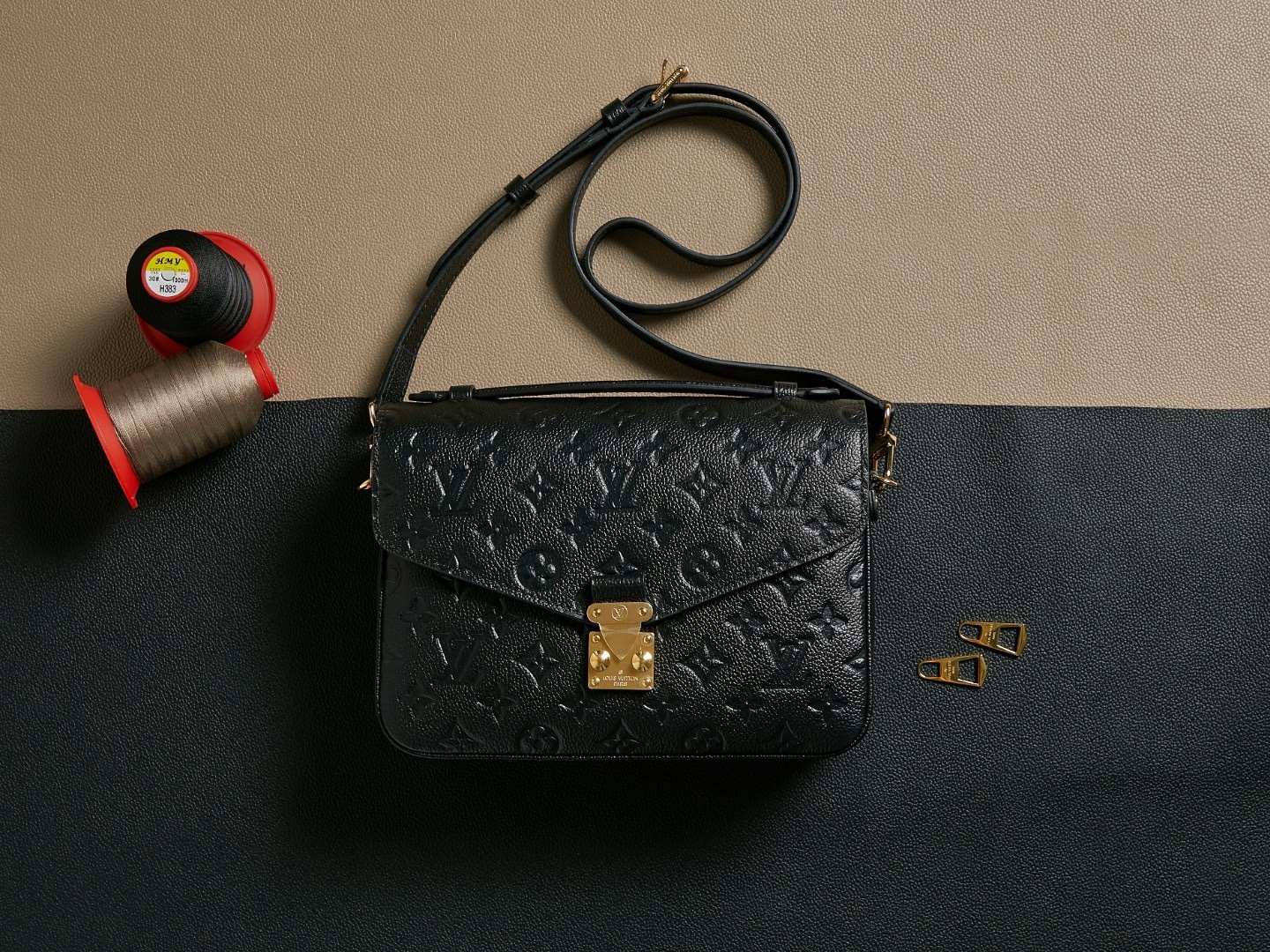 Louis Vuitton Pochette Métis