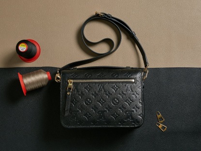 Louis Vuitton Pochette Métis