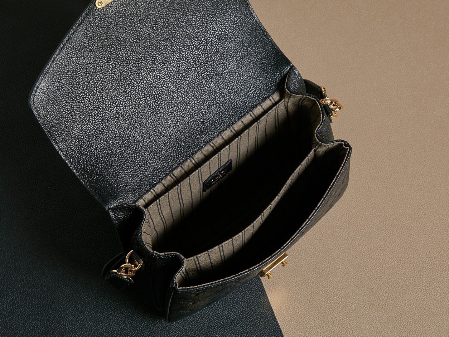Louis Vuitton Pochette Métis