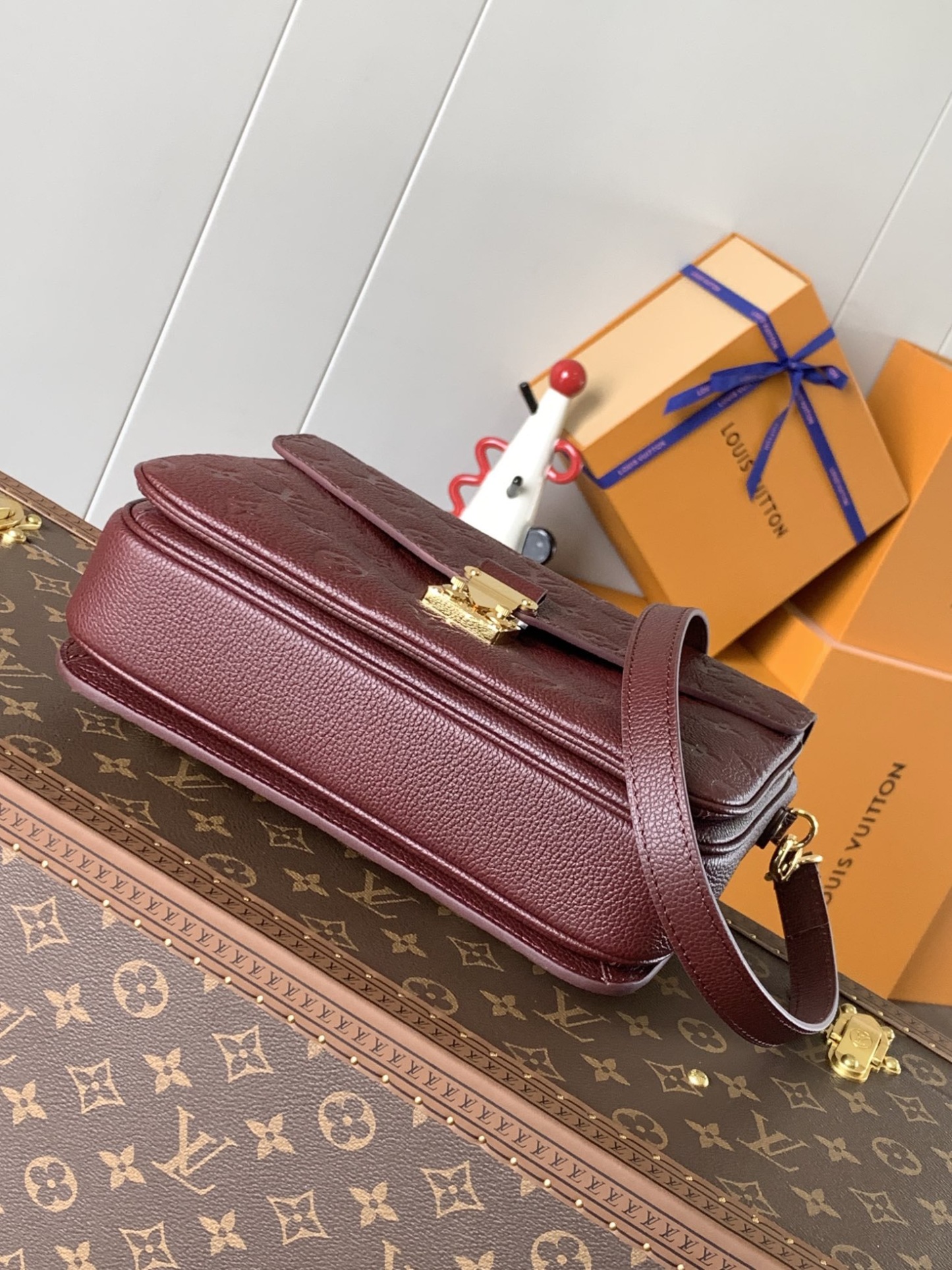 Louis Vuitton Pochette Métis