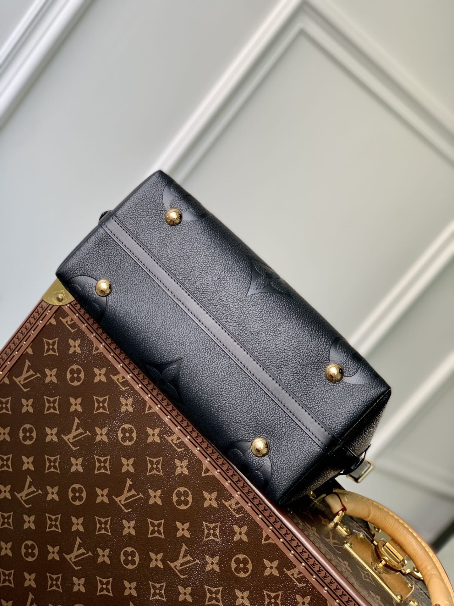 Louis Vuitton CarryAll PM