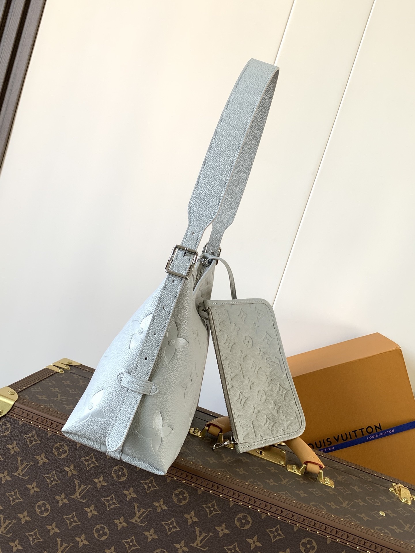 Louis Vuitton CarryAll PM